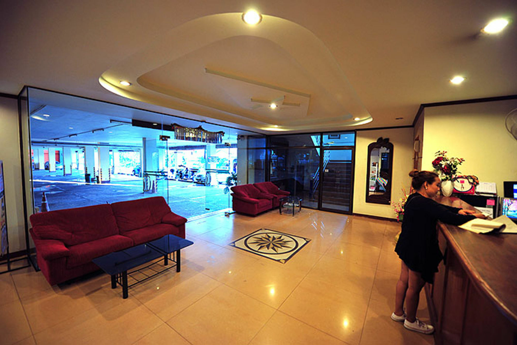 Bp Grand Hotel Чиангмай Екстериор снимка
